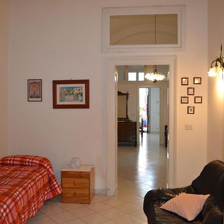 Casa In Centro A Giarre Villa ภายนอก รูปภาพ